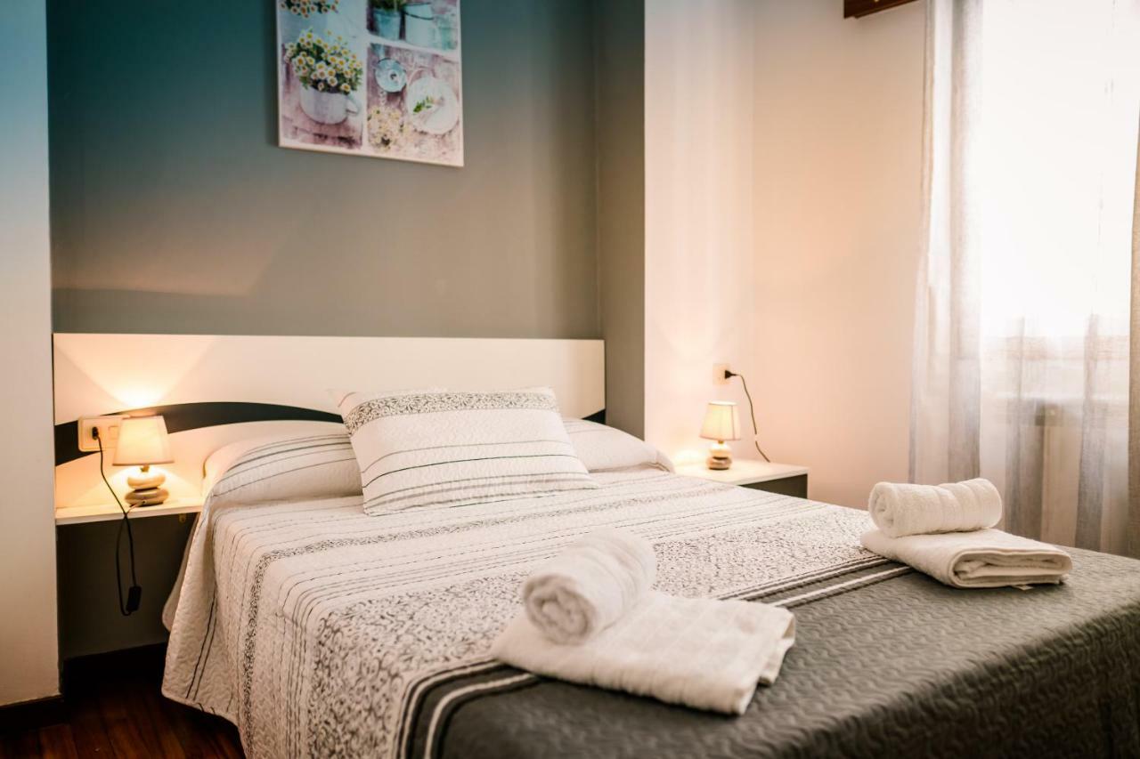 Apartamentos Enteros O Lagar ميليدي المظهر الخارجي الصورة